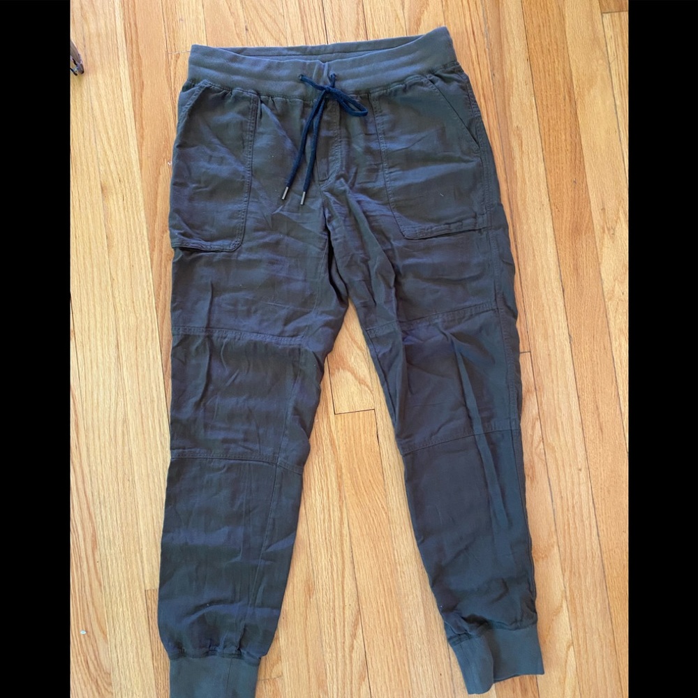 Aritzia olive pants